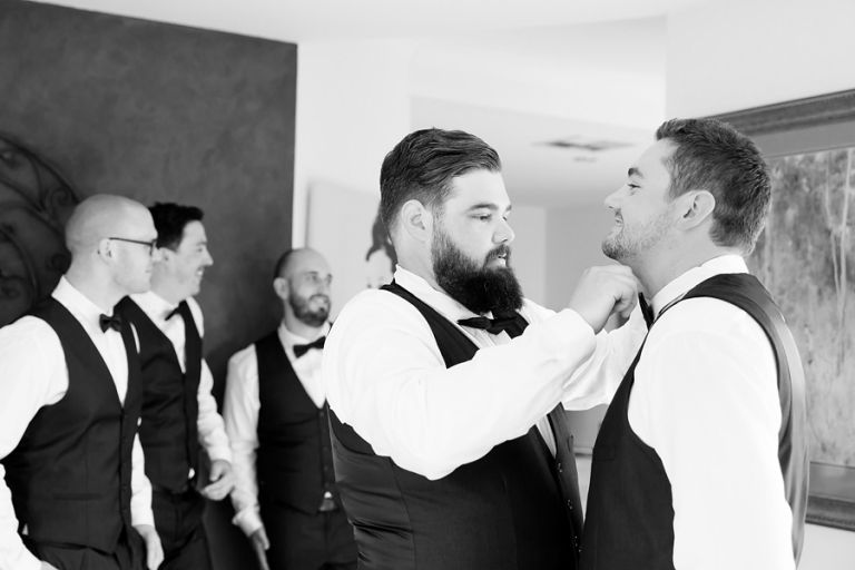 the-groomsmen-getting-ready